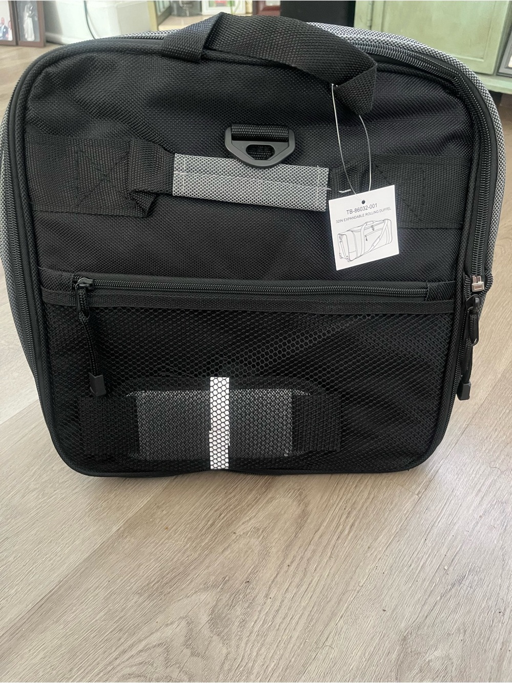 Black NWT  Men’s Travel Duffle Bag - Compact Carry Bag